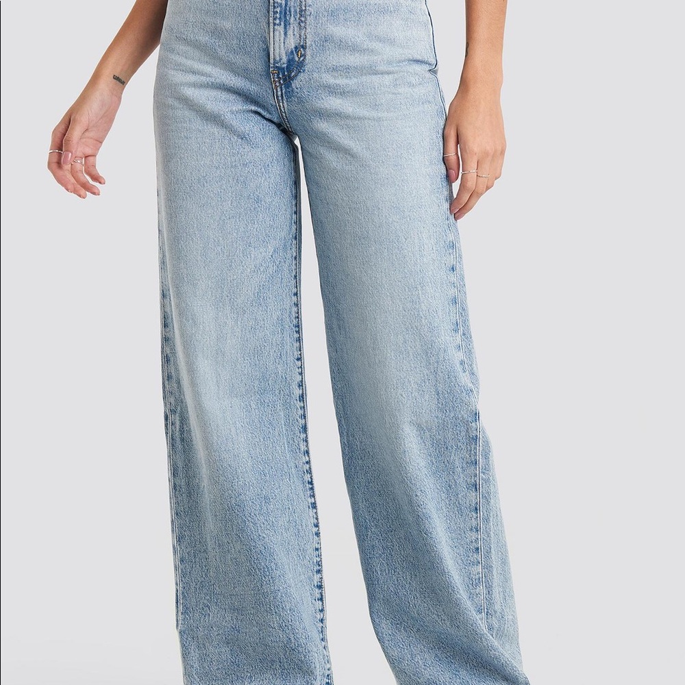 Levis